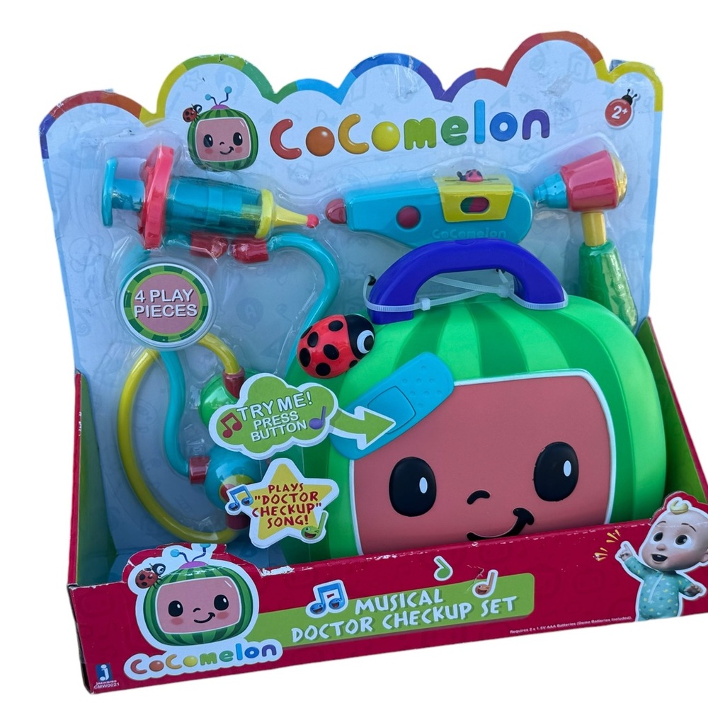 CoComelon MUSICAL DOCTOR CHECKUP Toy SET New
